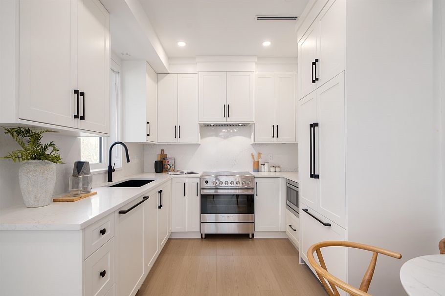 2612 Horley Street Vancouver, BC - 9