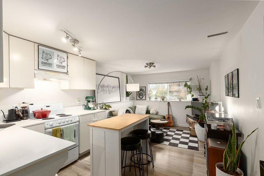 796 E 22nd Avenue Vancouver, BC - 15