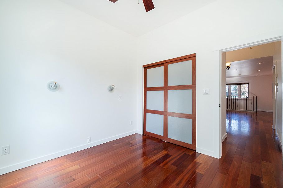 454 E 28th Avenue Vancouver, BC - 19