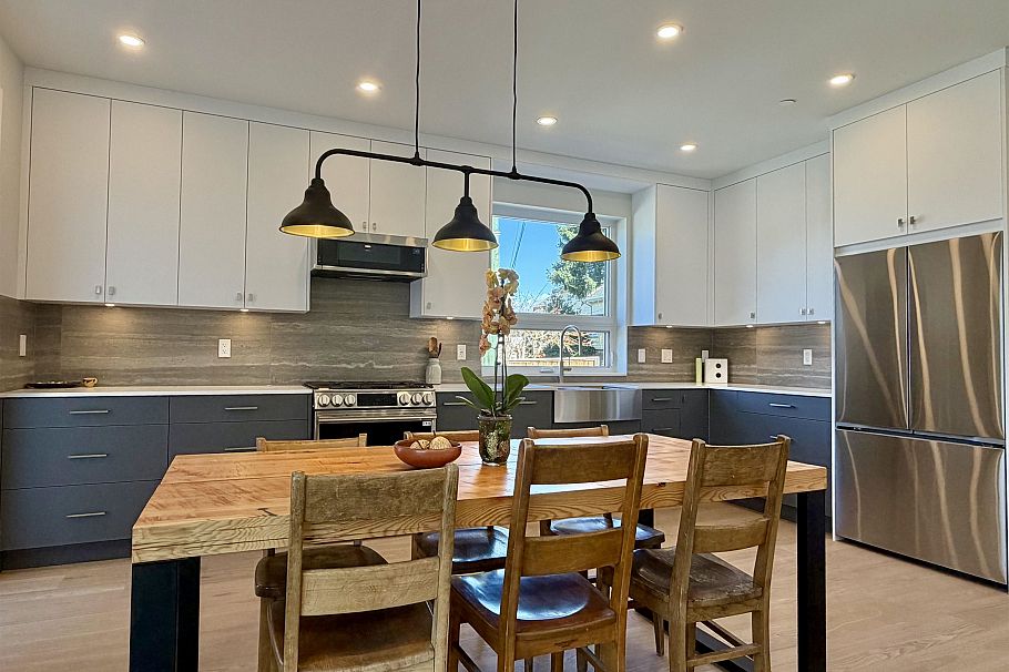 3760 Fleming Street Vancouver, BC - 4