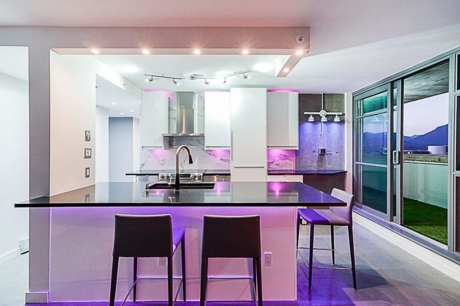 3004 438 Seymour Street Vancouver, BC - 1