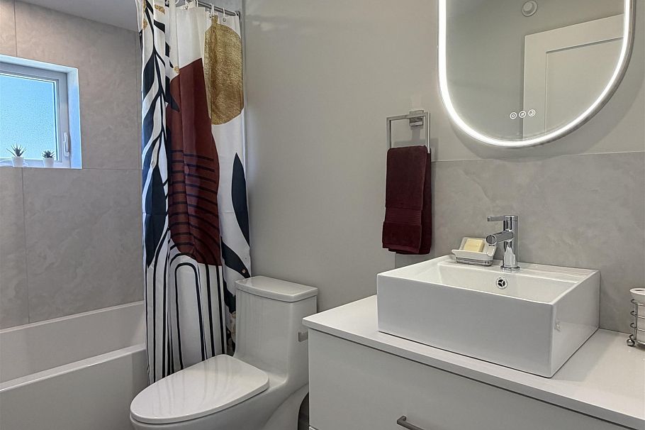 3760 Fleming Street Vancouver, BC - 11
