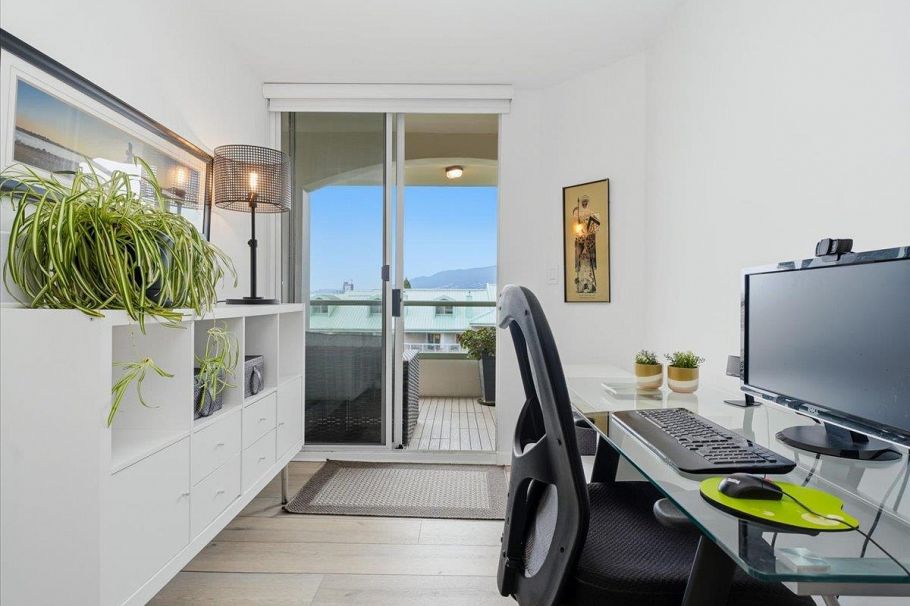 209 168 Chadwick Court North Vancouver, BC - 27