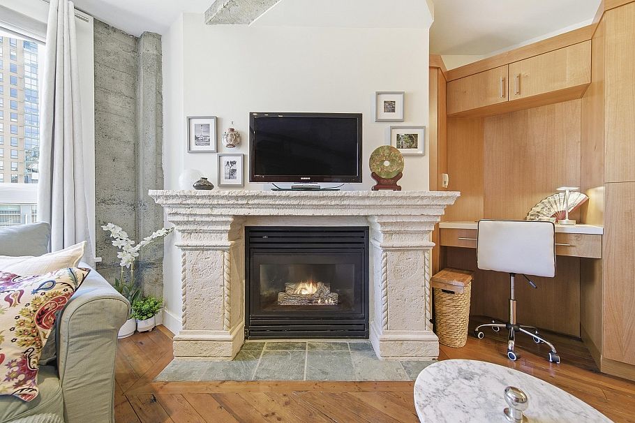 512 1216 Homer Street Vancouver, BC - 2