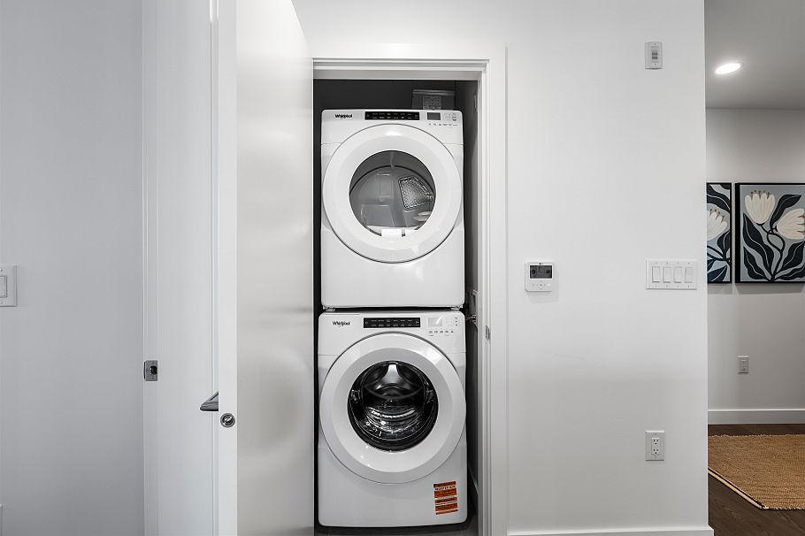 205 1680 E 12th Avenue Vancouver, BC - 11