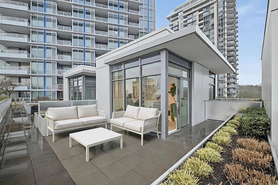 611 1500 Fern Street North Vancouver, BC - 21