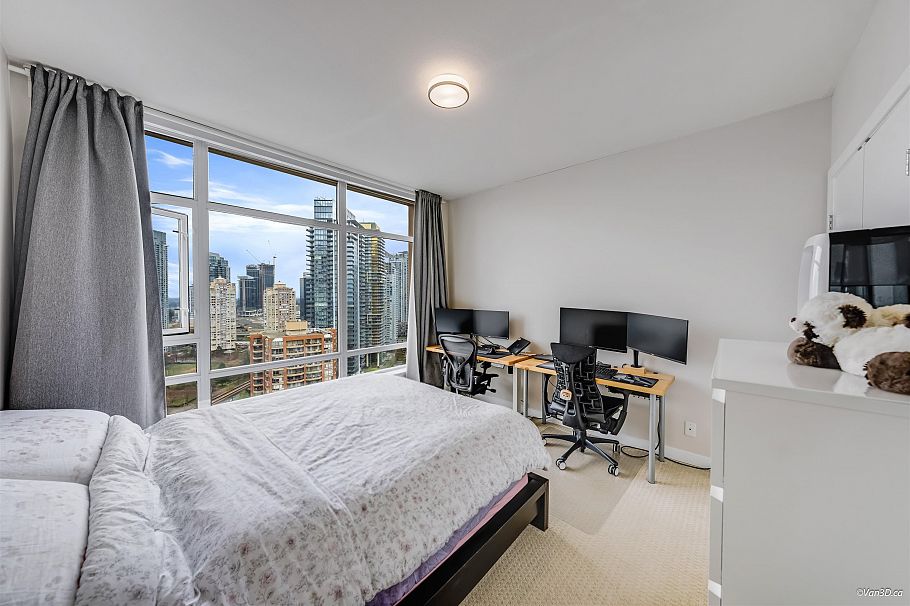 2405 6188 Wilson Avenue Burnaby, BC - 2