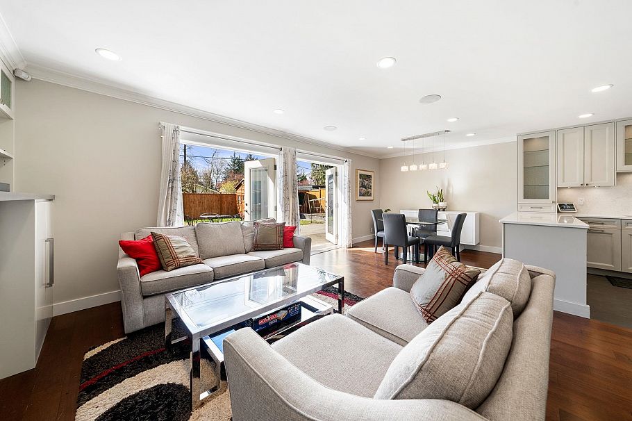 1615 Mcbride Street North Vancouver, BC - 6