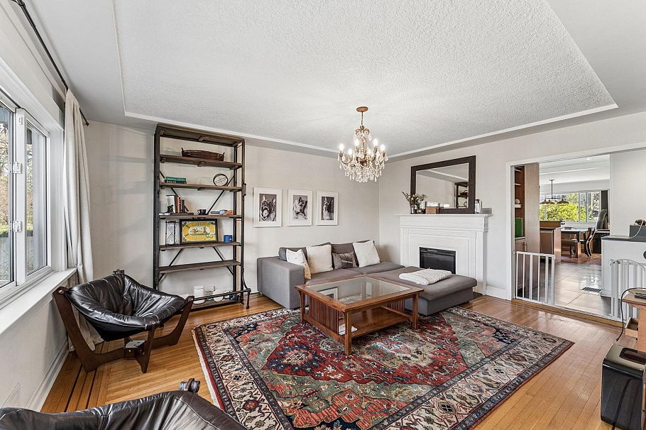 2486 Eton Street Vancouver, BC - 4