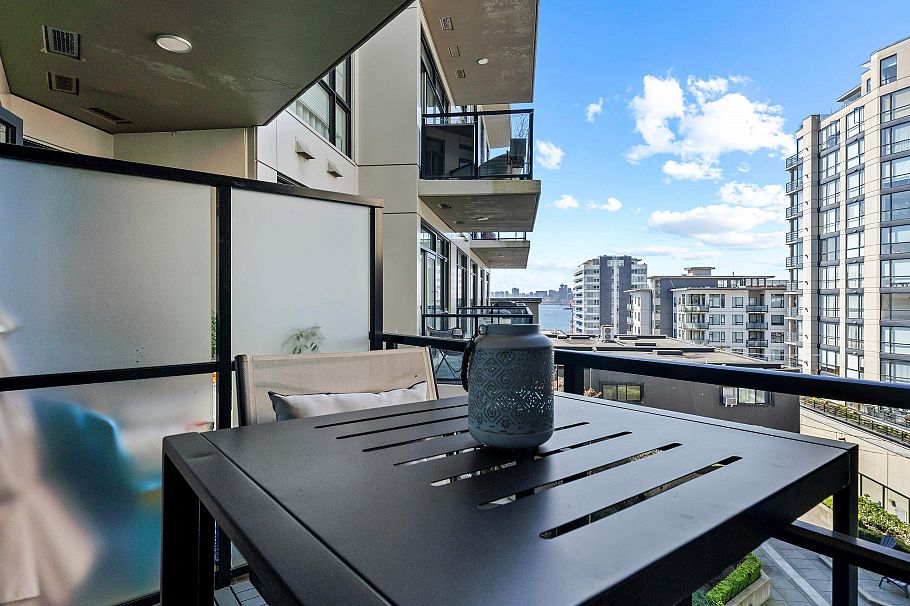 305 105 W 2nd Street North Vancouver, BC - 15