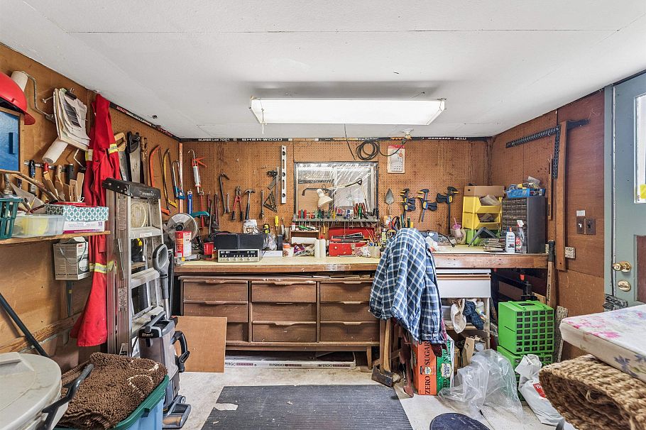 1874 Appin Road North Vancouver, BC - 27