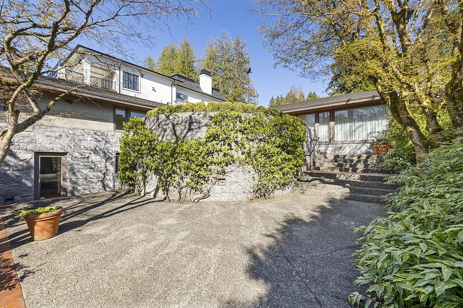 6291 Carnarvon Street Vancouver, BC - 4
