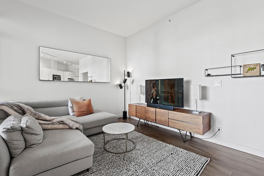 305 105 W 2nd Street North Vancouver, BC - 22