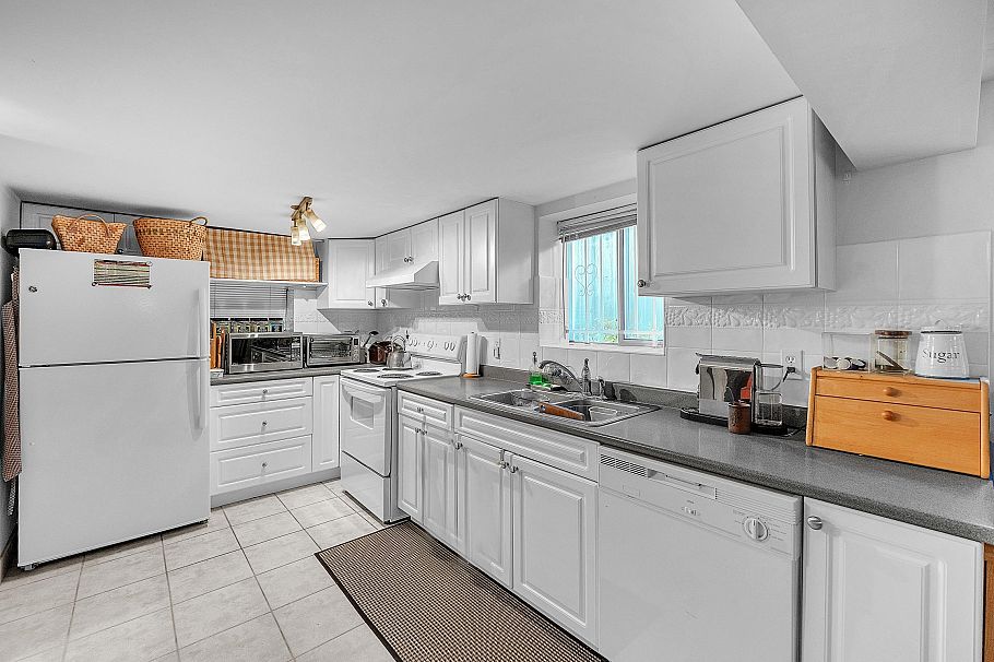 275 W King Edward Avenue Vancouver, BC - 17