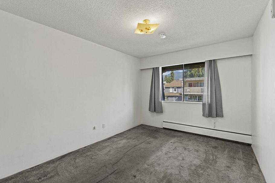 315 310 W 3rd Street North Vancouver, BC - 17