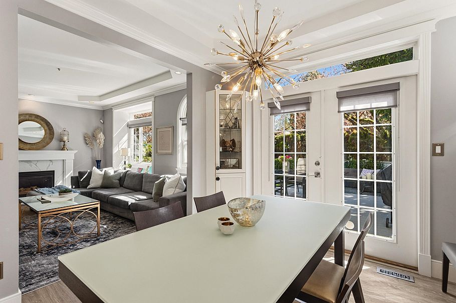 2855 W 16th Avenue Vancouver, BC - 5