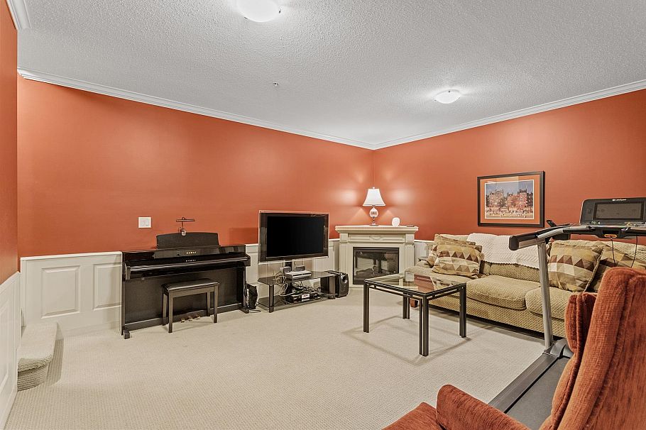 6238 Logan Lane Vancouver, BC - 21