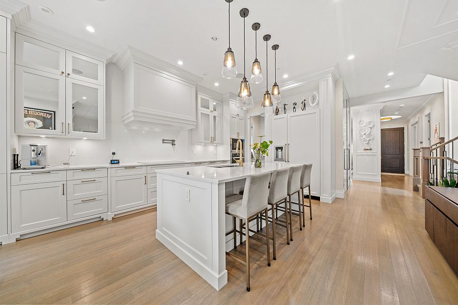 3828 W 35th Avenue Vancouver, BC - 11