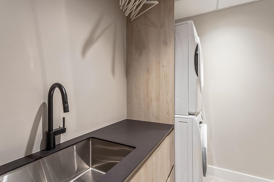 3973 Fleming Street Vancouver, BC - 17