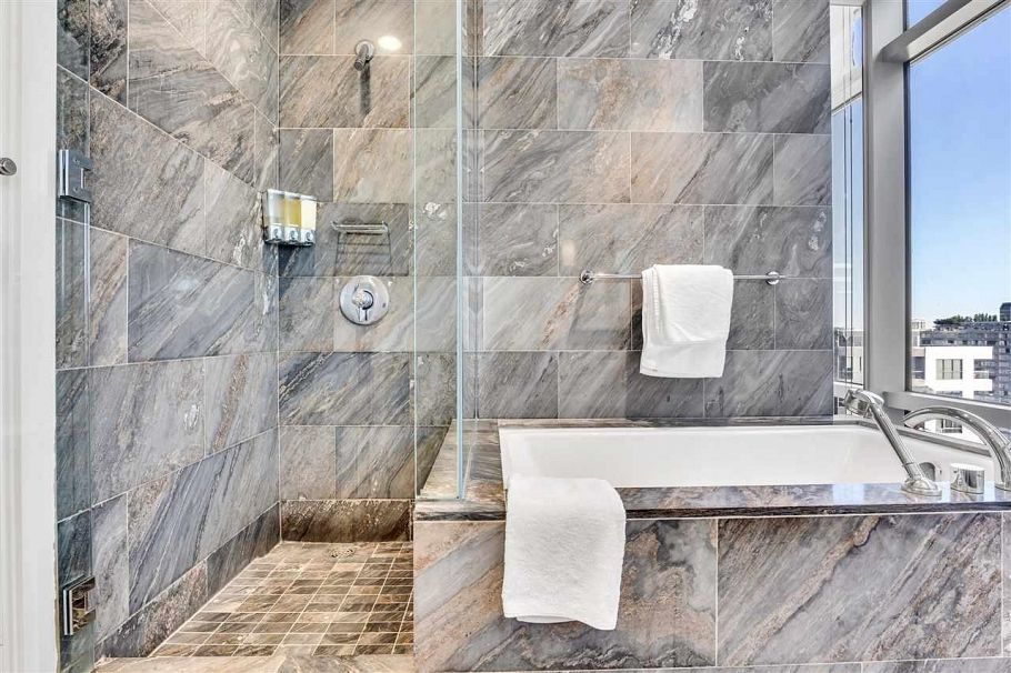 2208 1111 Alberni Street Vancouver, BC - 12