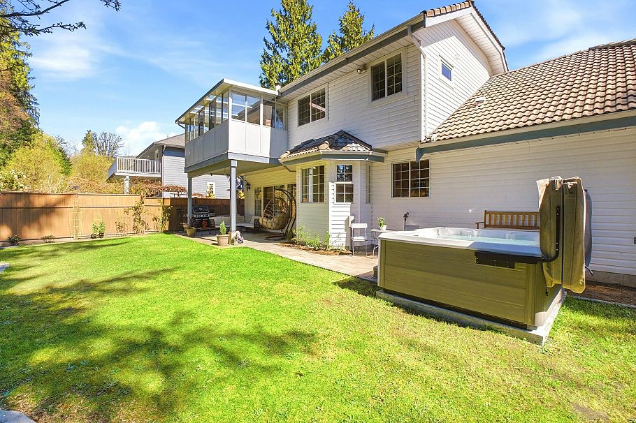 4063 Shone Road North Vancouver, BC - 35