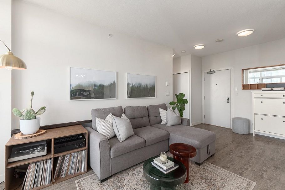 906 2788 Prince Edward Street Vancouver, BC - 4