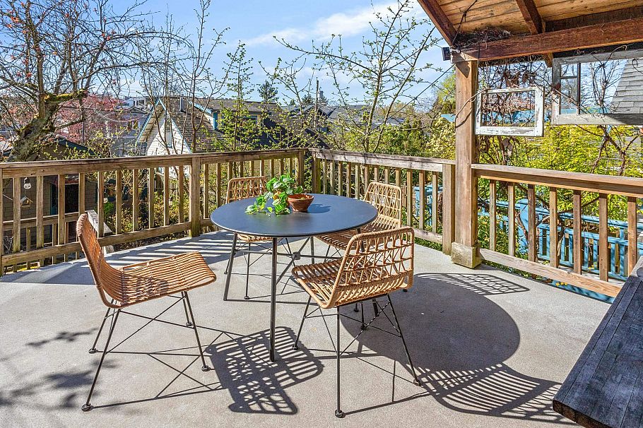 2282 E 7th Avenue Vancouver, BC - 26