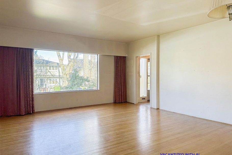 3348 W 21st Avenue Vancouver, BC - 20