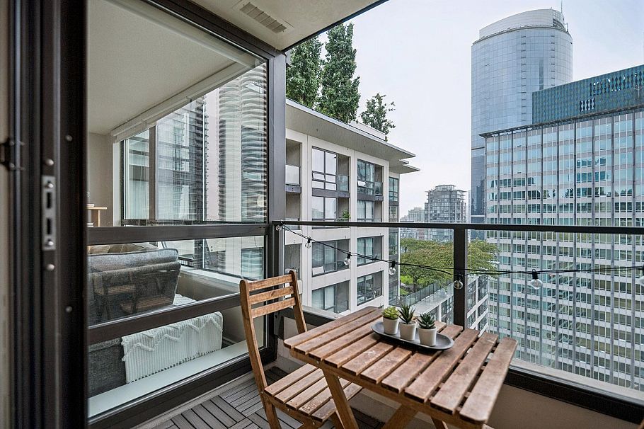 2205 938 Smithe Street Vancouver, BC - 20