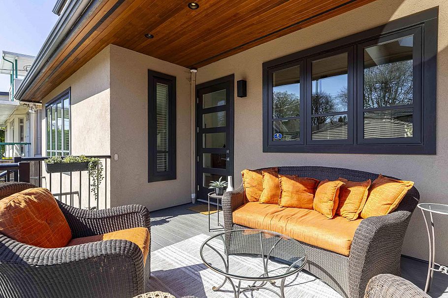 2782 W 37th Avenue Vancouver, BC - 33