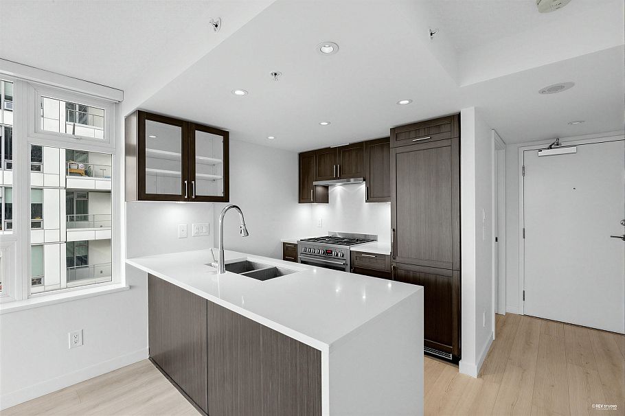 908 5665 Boundary Road Vancouver, BC - 5