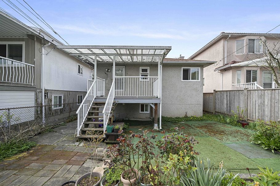6392 Lanark Street Vancouver, BC - 22