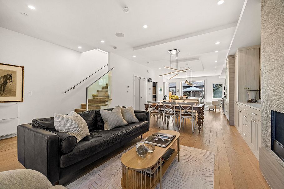 1136 E 16th Avenue Vancouver, BC - 15