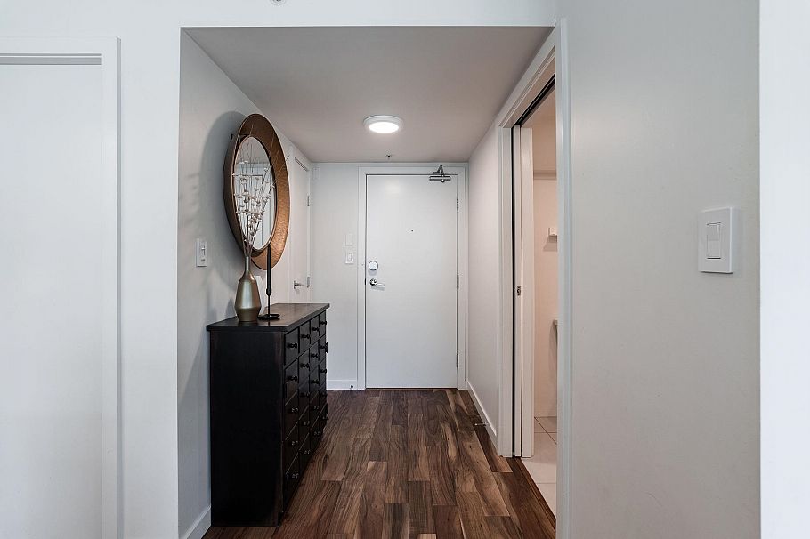 312 328 E 11th Avenue Vancouver, BC - 37