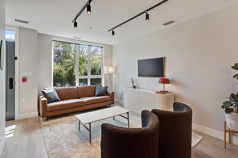 3973 Fleming Street Vancouver, BC - 3