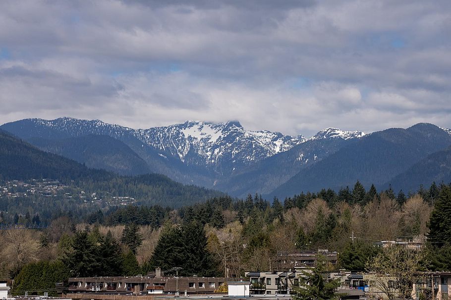 1104 175 W 1st Street North Vancouver, BC - 34