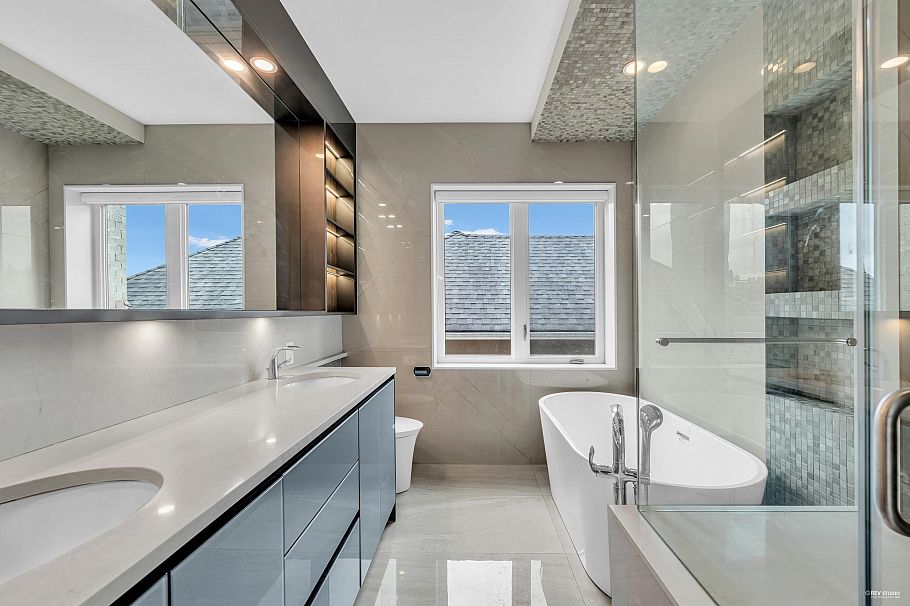 2328 Mcbain Avenue Vancouver, BC - 24