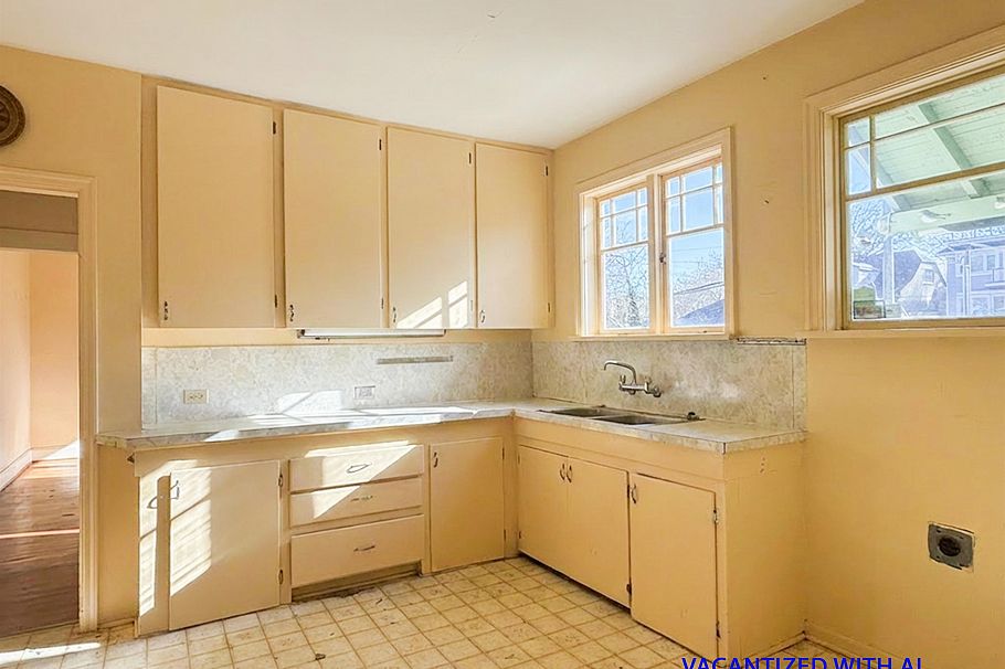 3348 W 21st Avenue Vancouver, BC - 26