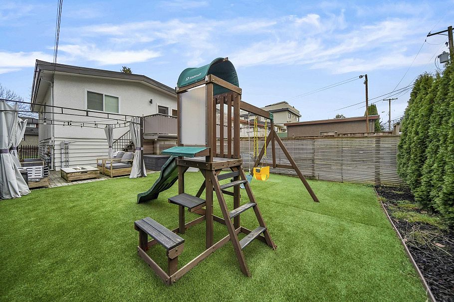 4921 Chester Street Vancouver, BC - 33