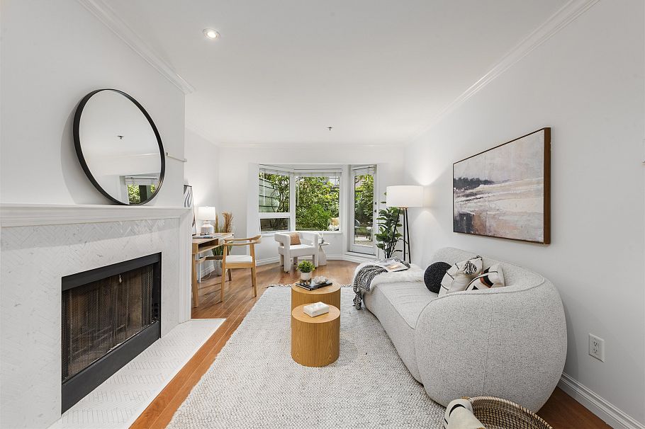 103 1925 W 2nd Avenue Vancouver, BC - 2