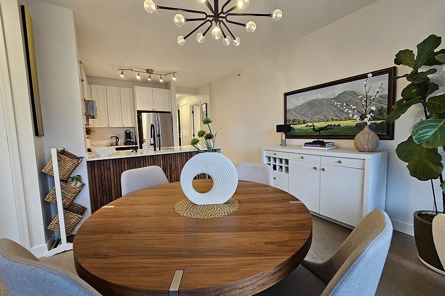 403 170 W 1st Street North Vancouver, BC - 9