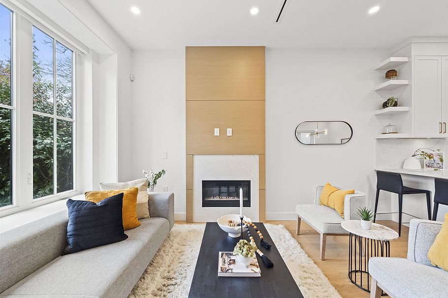 1 312 E 40th Avenue Vancouver, BC - 7