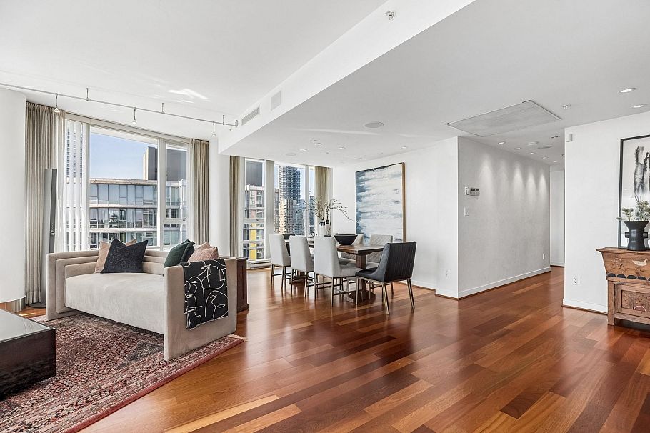 3701 1438 Richards Street Vancouver, BC - 12