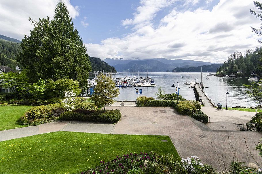 312 3680 Banff Court North Vancouver, BC - 37
