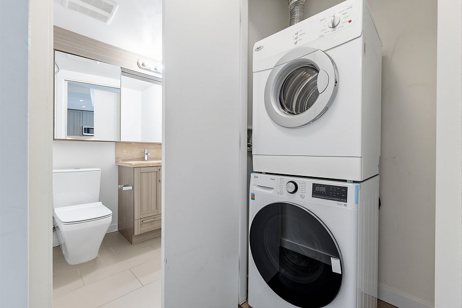 320 5665 Boundary Road Vancouver, BC - 10