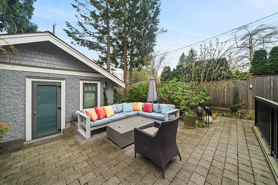 3828 W 35th Avenue Vancouver, BC - 33