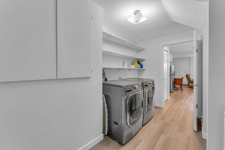 770 E 61st Avenue Vancouver, BC - 26