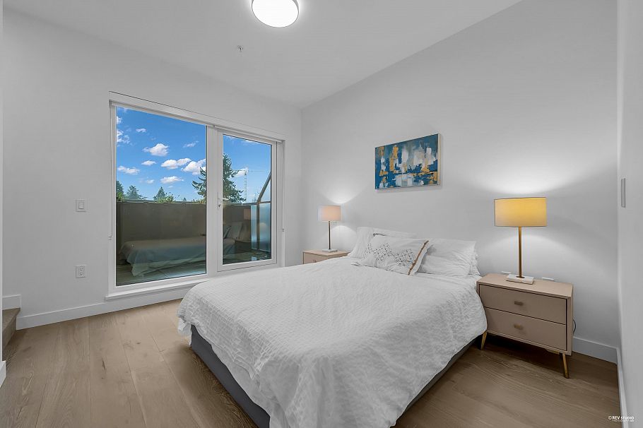 659 W 30th Avenue Vancouver, BC - 15