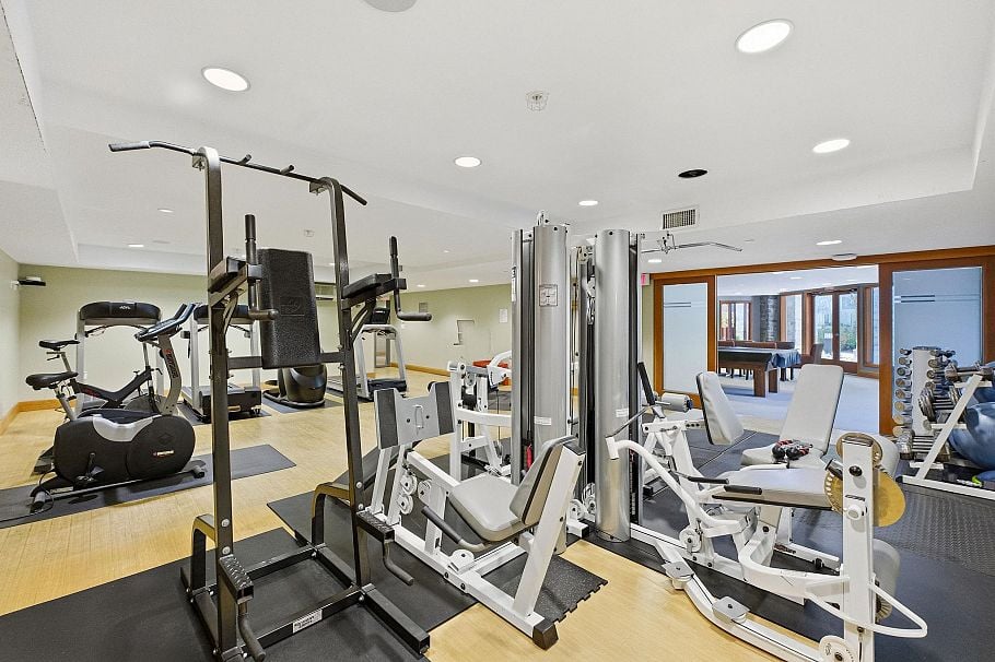 223 530 Raven Woods Drive North Vancouver, BC - 31