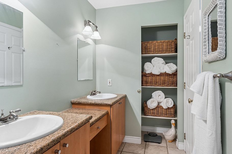 1874 Appin Road North Vancouver, BC - 20